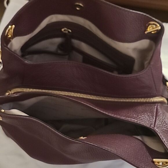 Michael Kors Plum Leather Shoulder Bag with Gold Accents - Picture 2 of 9